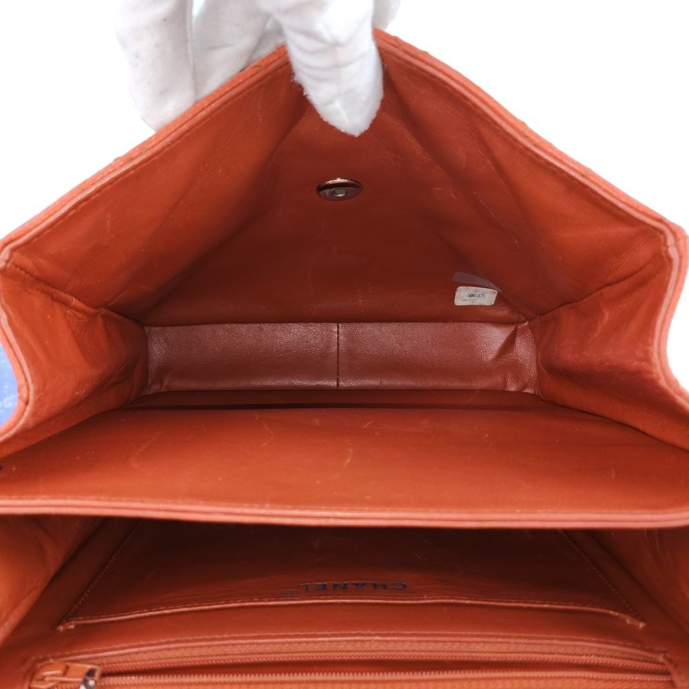 Chanel Matelasse Caviar Leather Shoulder Bag - Picture 10 of 16